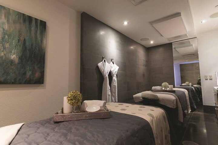 Spa 21 of 38